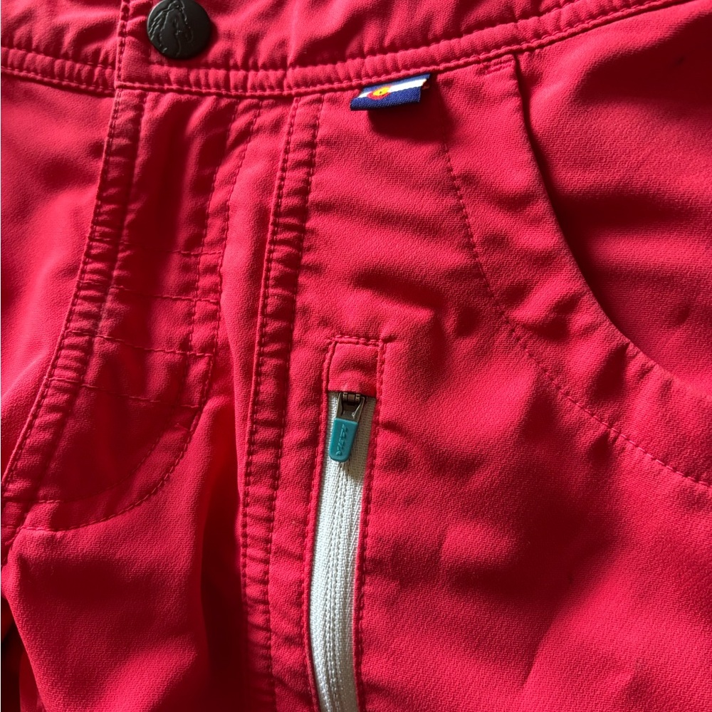 YETI Hot Pink Mountain Bike Shorts - Picture 3 of 6
